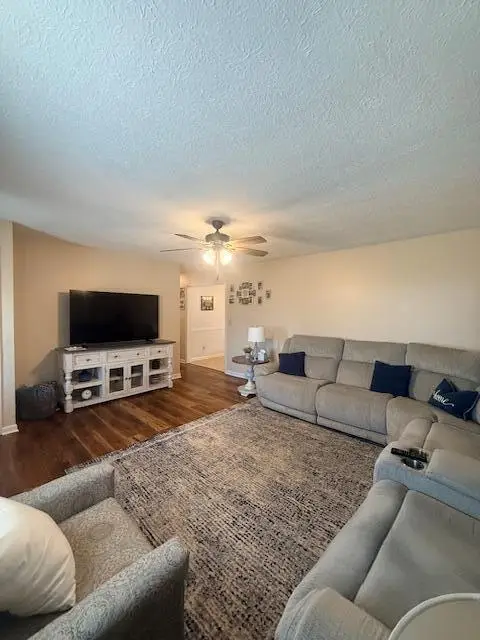 2026 Kimberly Drive, Somerset, KY 42503 - #2