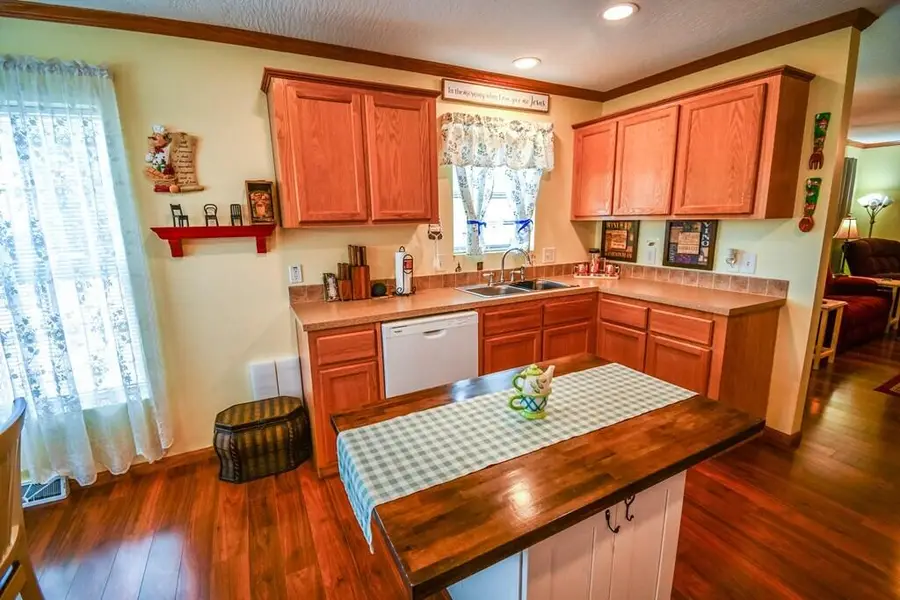 12 Ridgecrest Way, Flemingsburg, KY 41041 - #2