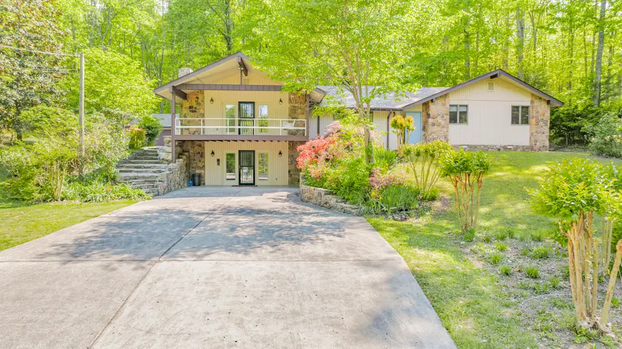 568 Castle Street, Monticello, KY 42633 - #2