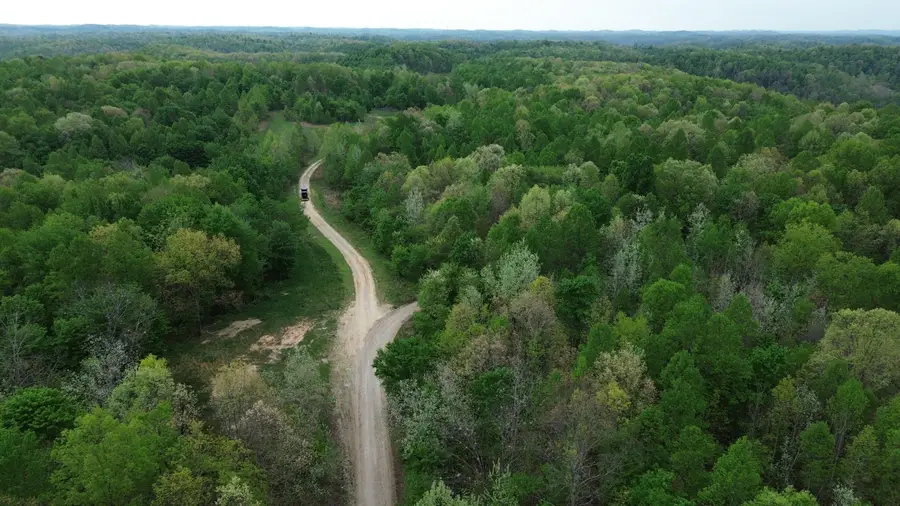 1271A Tunnel Ridge Rd, Argillite, KY 41121 - #2