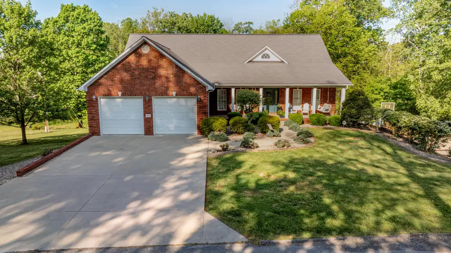 157 Derby Lane, Columbia, KY 42728 - #2