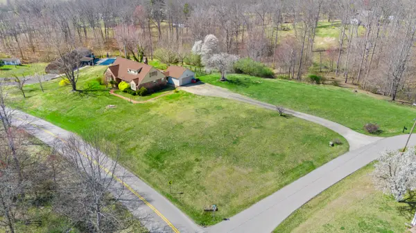 29 Quails Run Lane, West Liberty, KY 41472