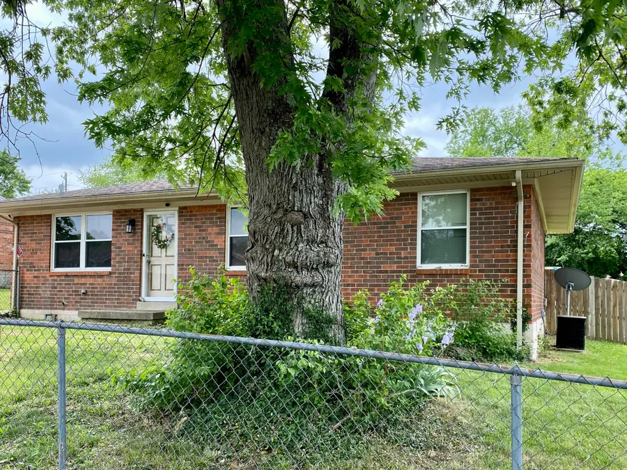 315 E Brown Street, Nicholasville, KY 40356 - #3