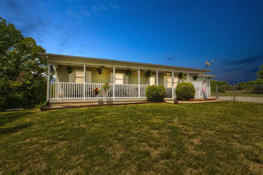 2785 Betty Gap Ridge Road, Denniston, KY 40316 - #3