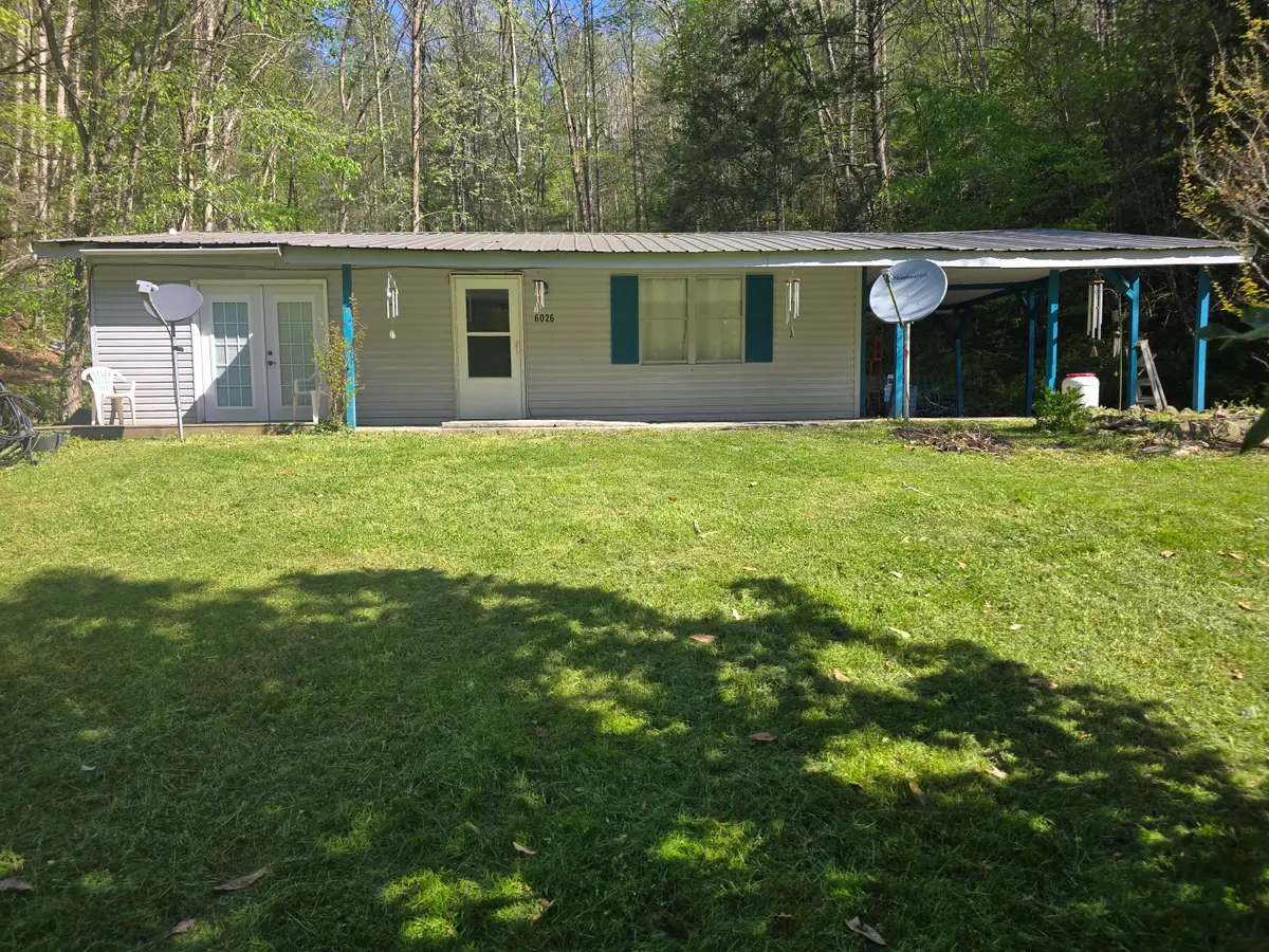 6026 State Highway 221, Bledsoe, KY 40810 - #1