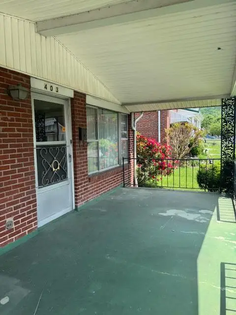 403 E Mound Street, Harlan, KY 40831