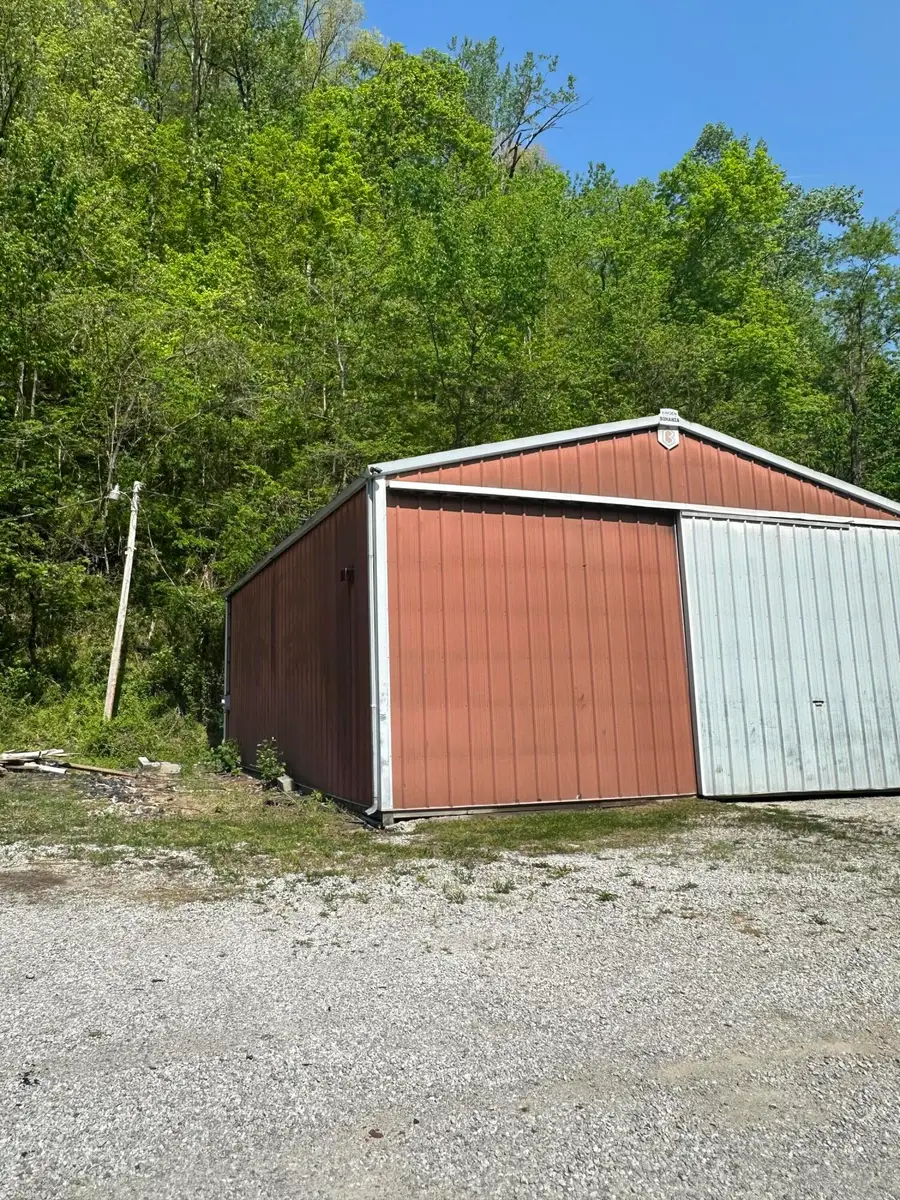 14195 S U.s. 421, Manchester, KY 40962 - #2