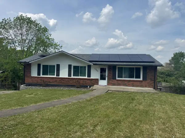 1301 Swoonalong Court, Lexington, KY 40517