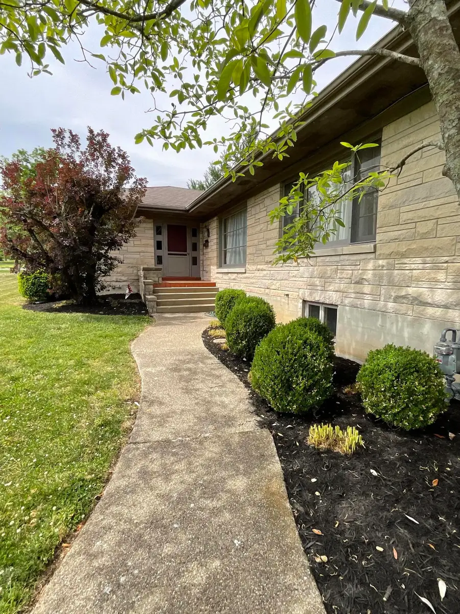 103 Sterling Avenue, Mount Sterling, KY 40353 - #3