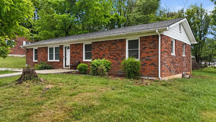 98 Eads Street, Monticello, KY 42633 - #2