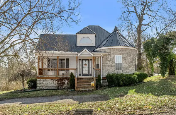 370 Mooreland Avenue, Harrodsburg, KY 40330