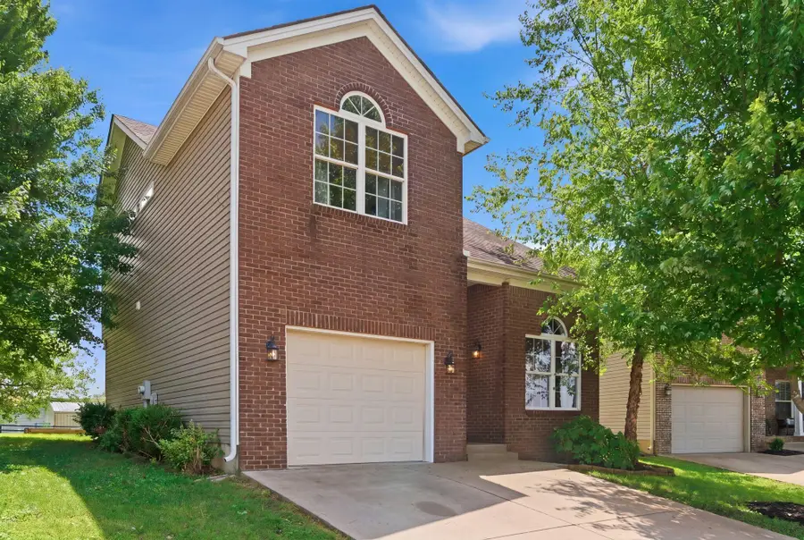 220 Berkshire Lane, Georgetown, KY 40324 - #2