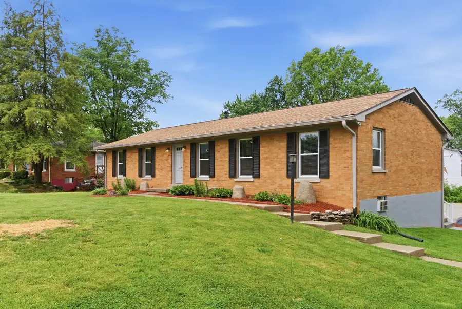 168 Peachtree Drive, Versailles, KY 40383 - #2