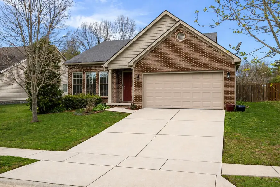 285 Gleneagles Way, Versailles, KY 40383 - #2