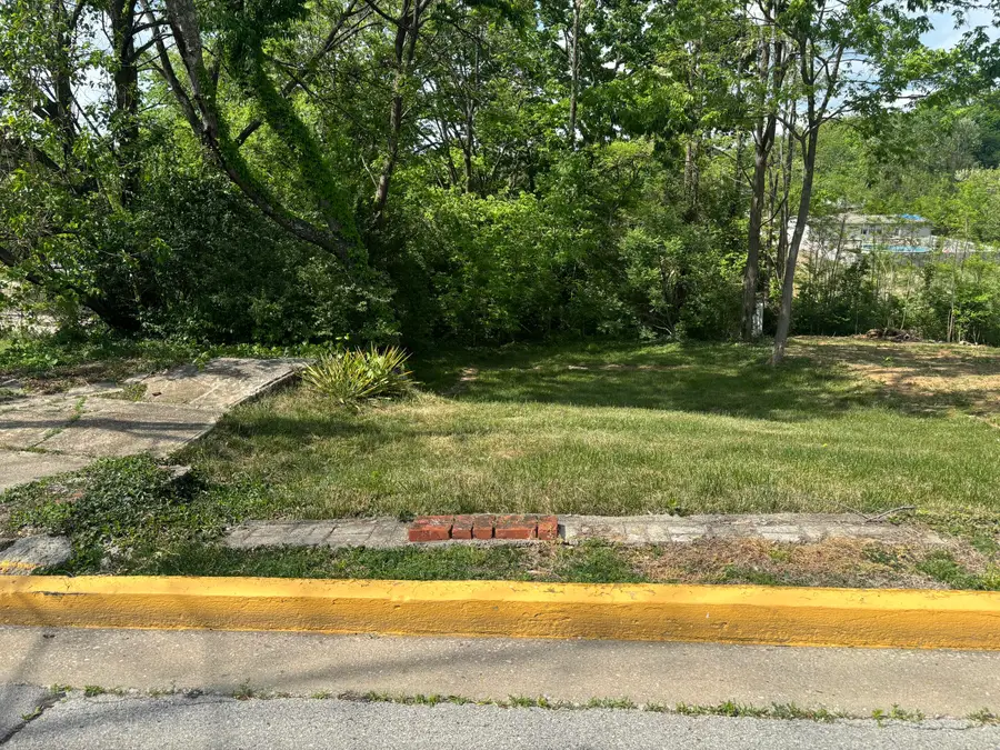 517 Scott Street, Mount Sterling, KY 40353 - #2