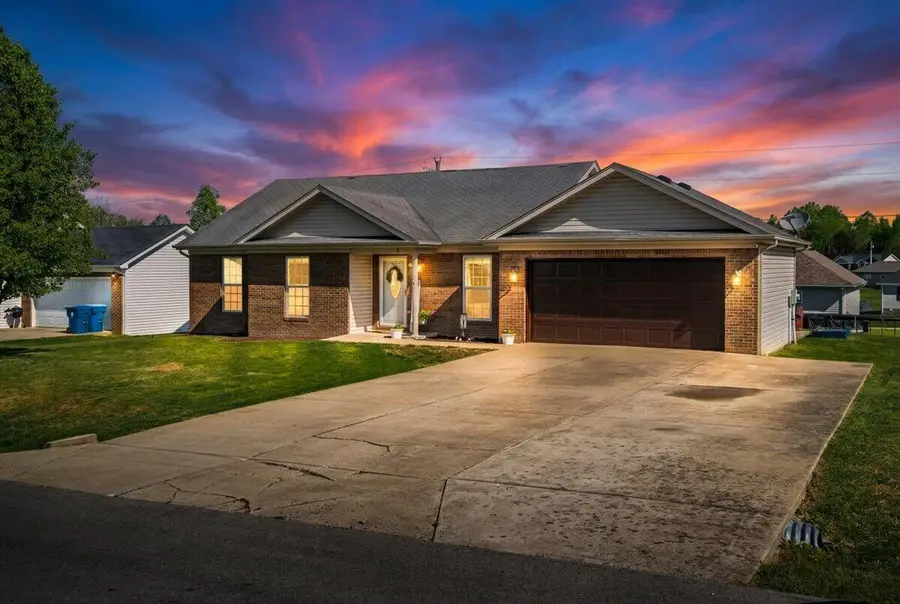 1034 Rueland Drive, Lawrenceburg, KY 40342 - #2