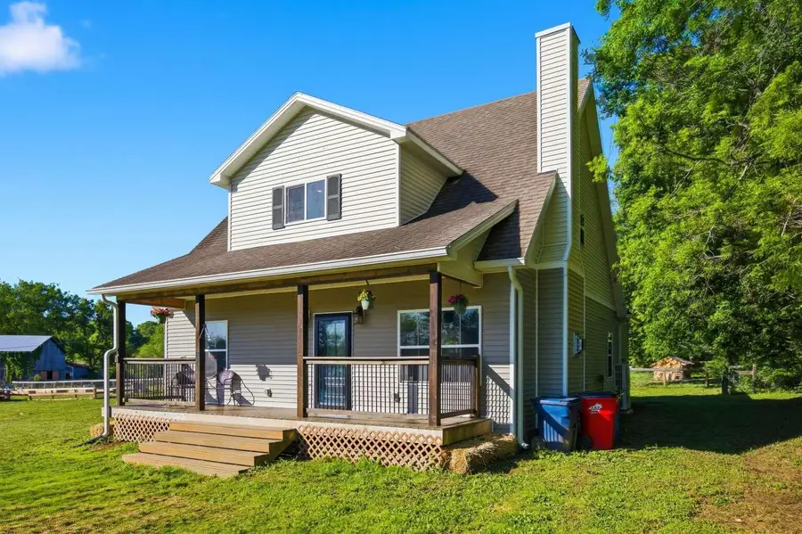 1568 Old Lawrenceburg Road, Frankfort, KY 40601 - #2