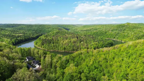 570 Indian Creek, Burnside, KY 42519