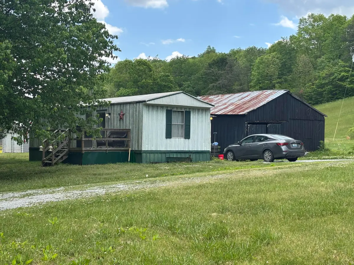 2172 Patty Ridge Road, Dunnville, KY 42528 - #1
