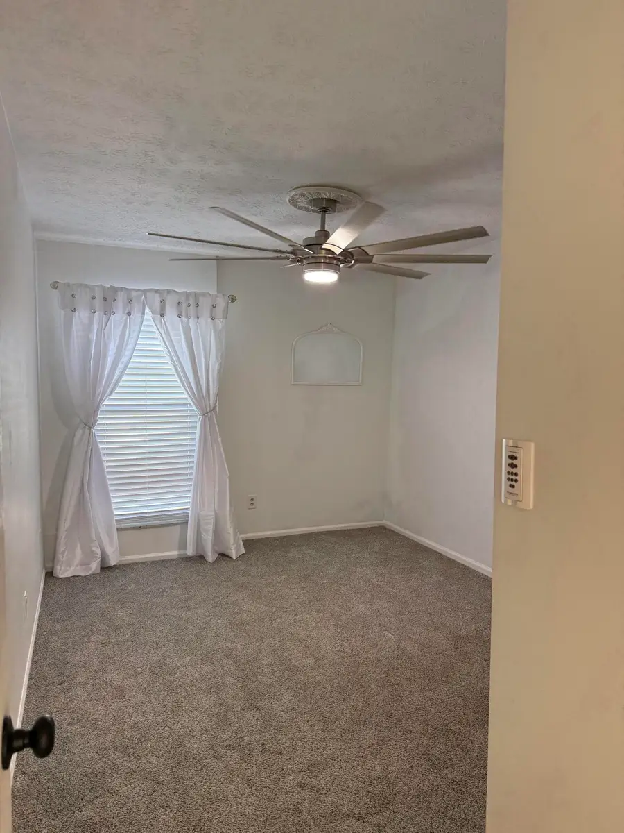 1310 Louisville Road #20, Frankfort, KY 40601 - #3