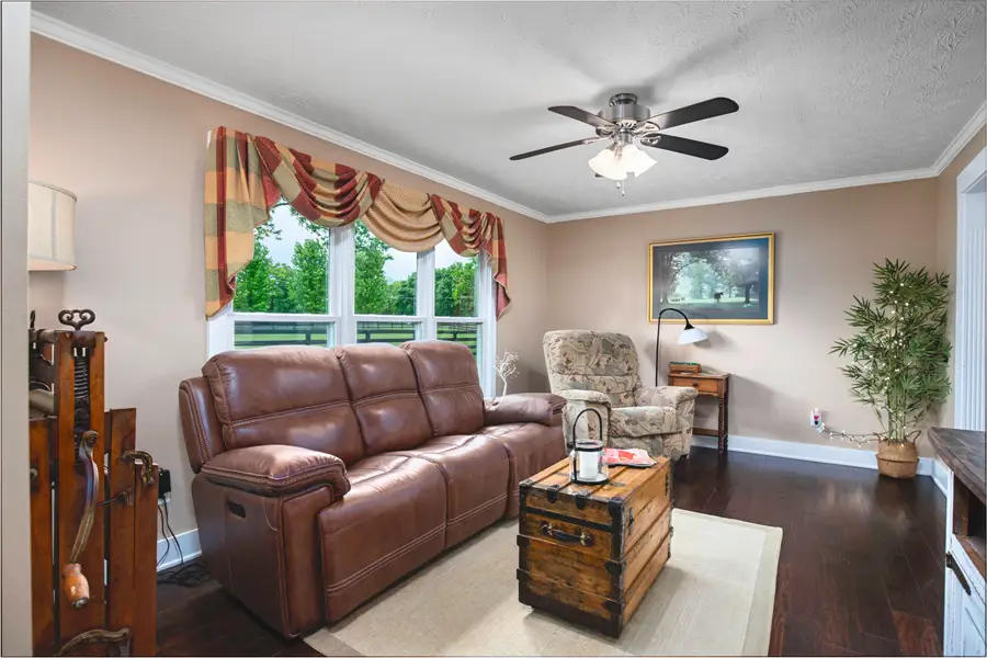 395 Cedar Lake Road, Versailles, KY 40383 - #3