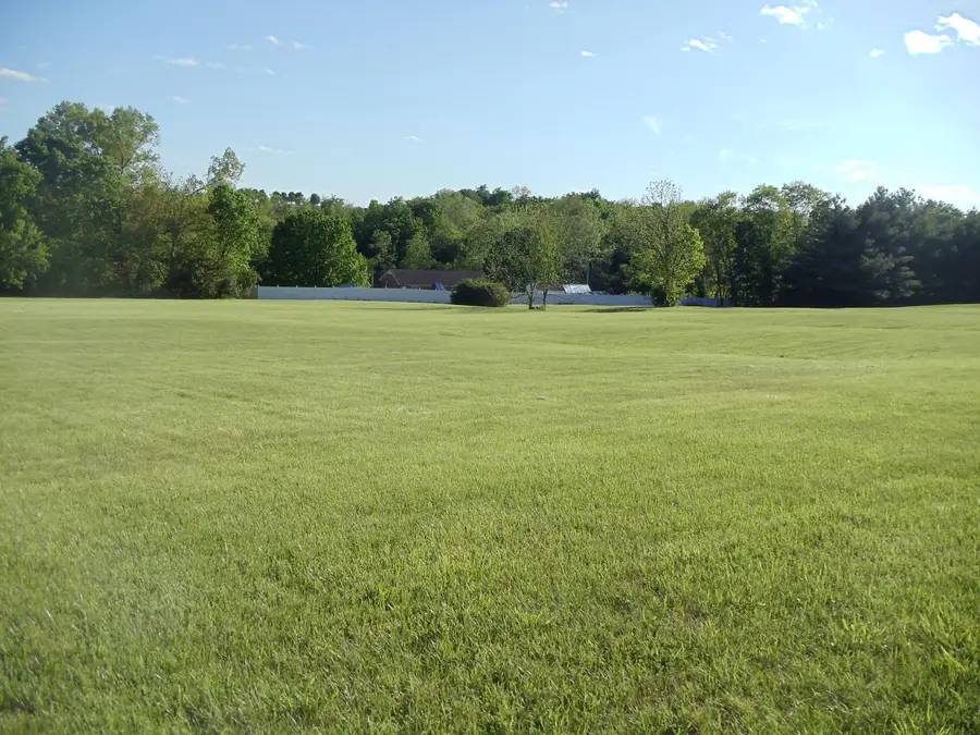 250 Mcfall Lane, Versailles, KY 40383 - #2