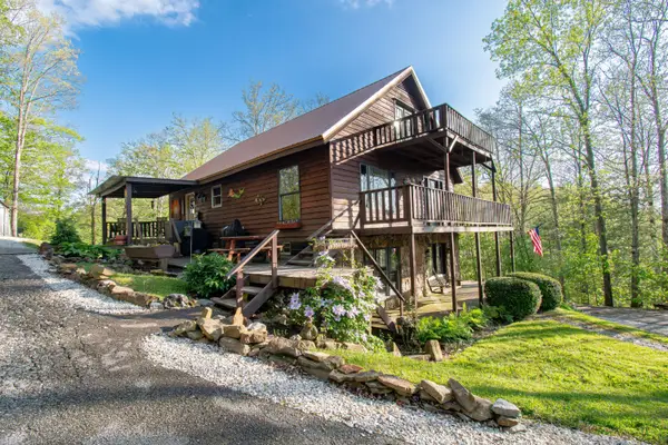 129 Douglas Hollow, Olive Hill, KY 41164