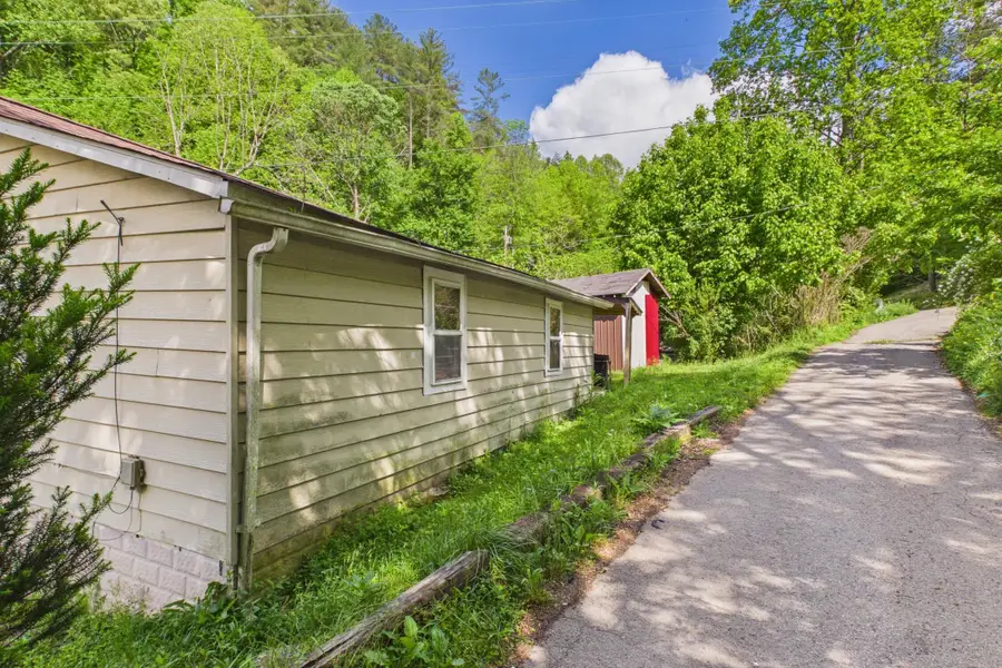 204 Greencamp Road, Arjay, KY 40902 - #2