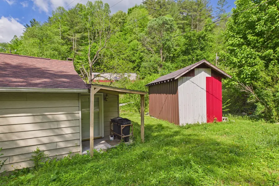 204 Greencamp Road, Arjay, KY 40902 - #3