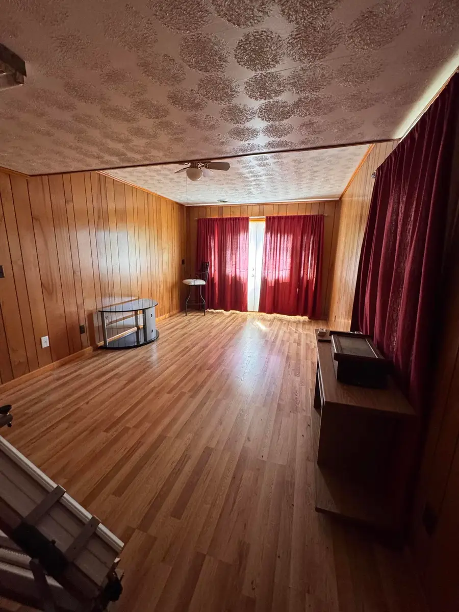 21 Pack Castle Road, Wayland, KY 41666 - #3