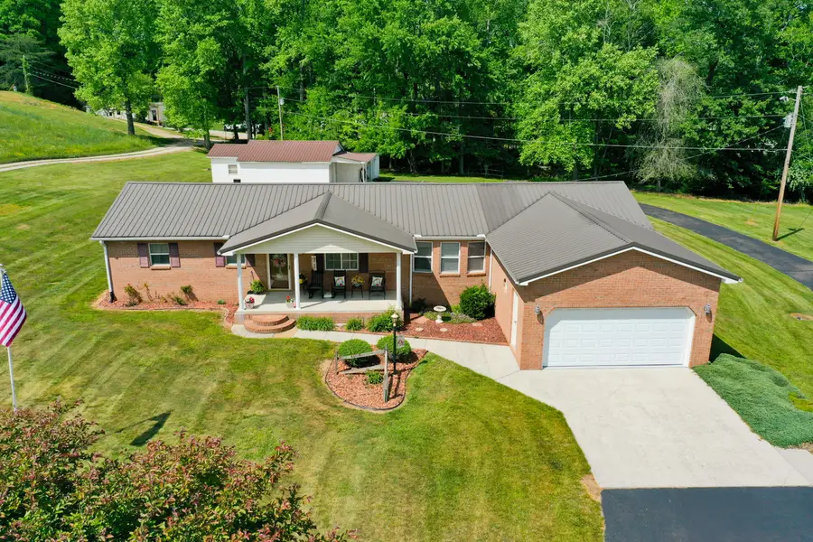 8356 E Laurel Road, London, KY 40741 - #2