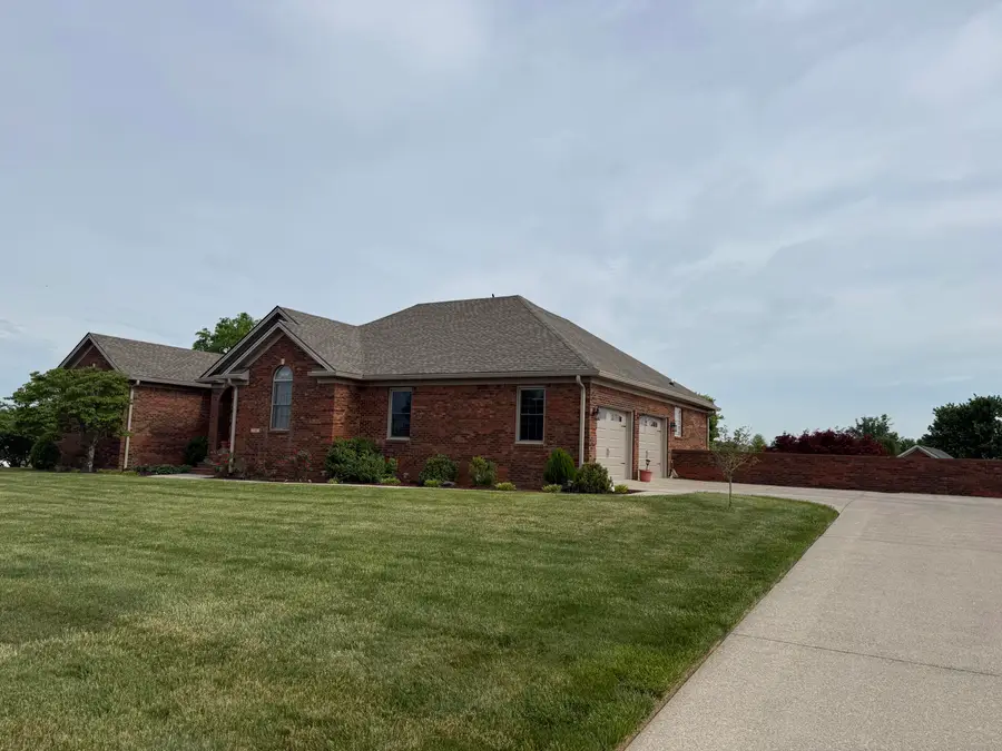 700 Carolina Court, Richmond, KY 40475 - #2