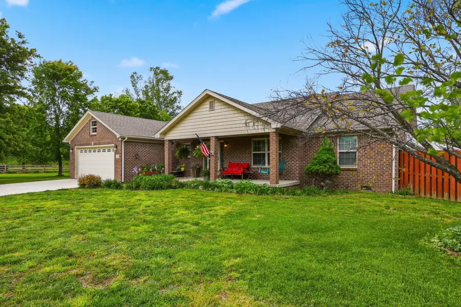 156 Callies Way, Berea, KY 40403 - #2