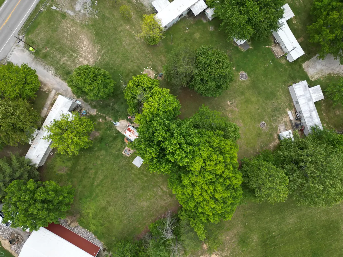 998 Somerset Road, London, KY 40741 - #1