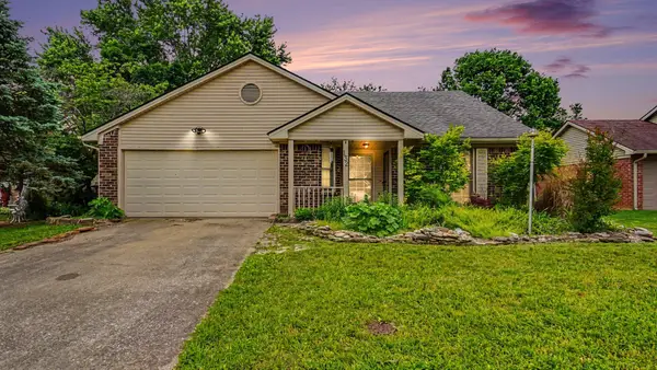 132 Chestnut Lane, Versailles, KY 40383