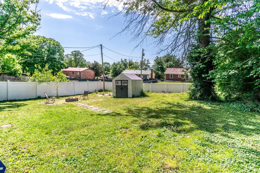 102 Brooks Road, Richmond, KY 40475 - #3