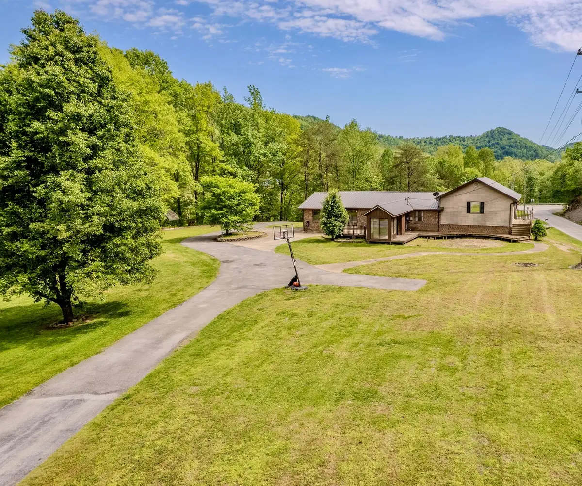 452 W Ky 8, Vanceburg, KY 41179 - #1