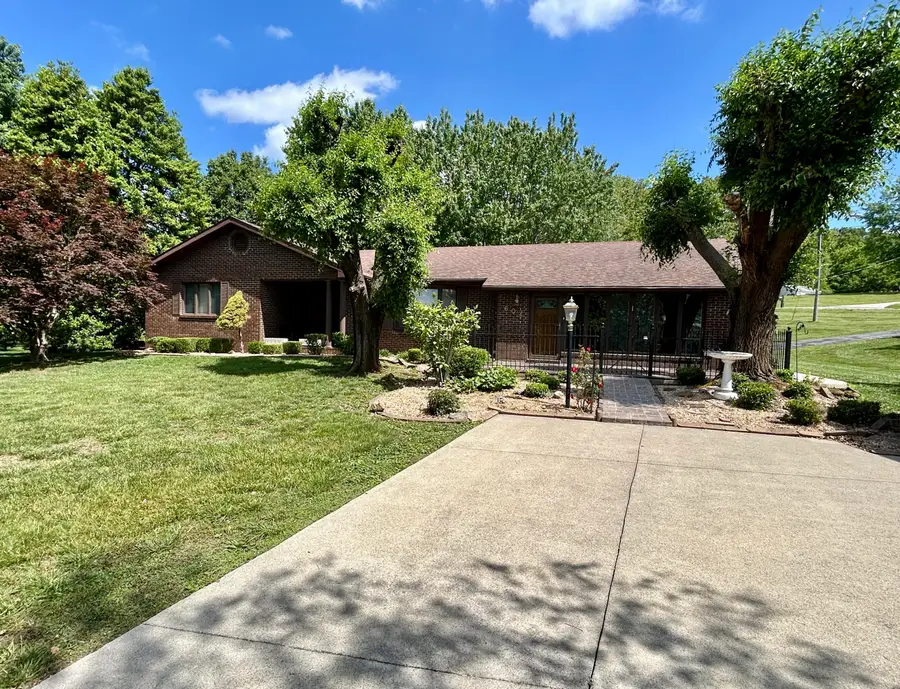 602 Mcguire Street, Ferguson, KY 42533 - #2