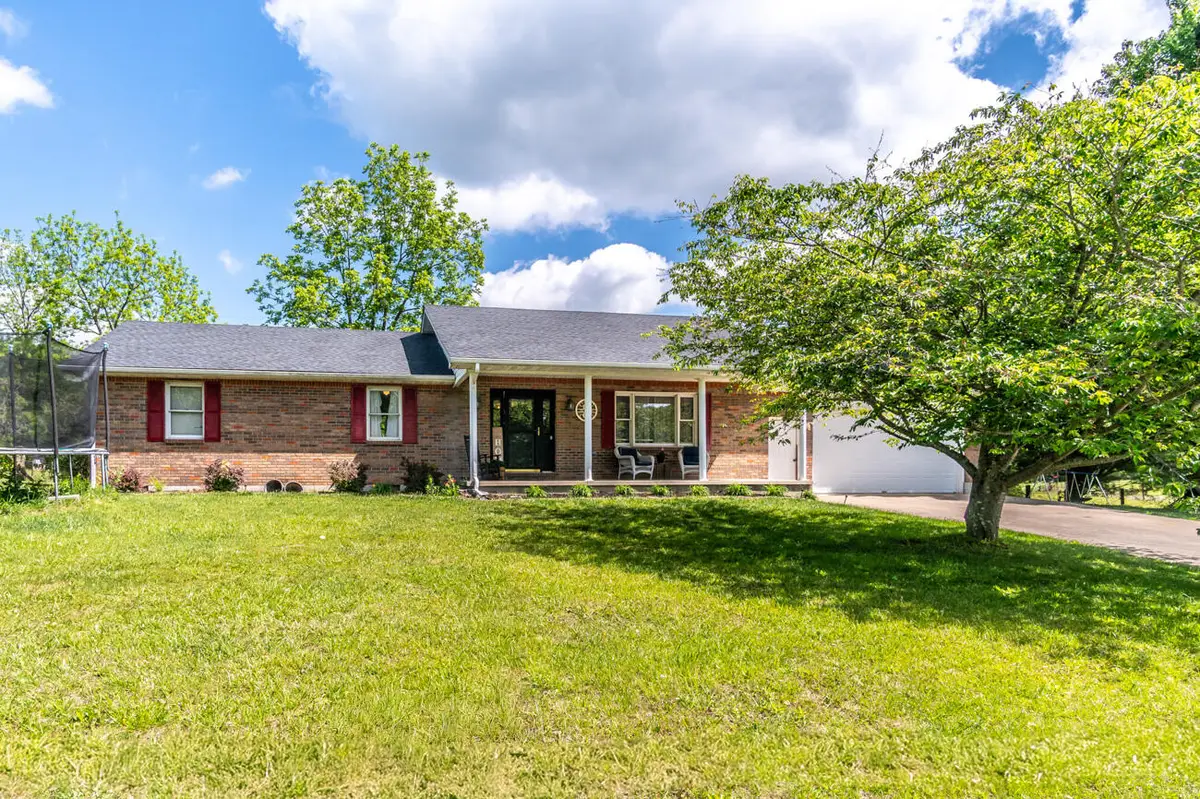 95 Kim Gay Lane, McKee, KY 40447 - #1