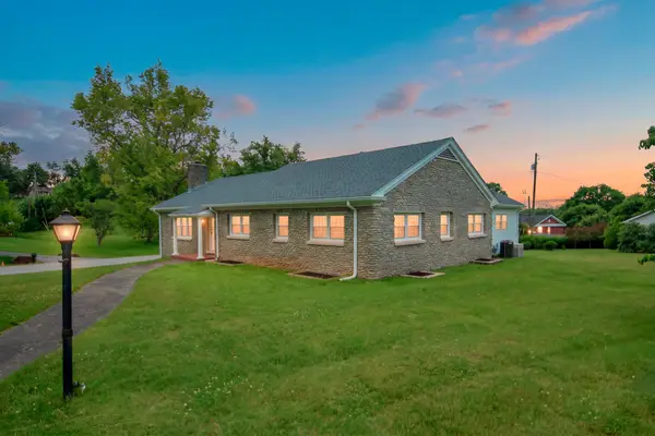 16  Manor Drive, Winchester, KY 40391