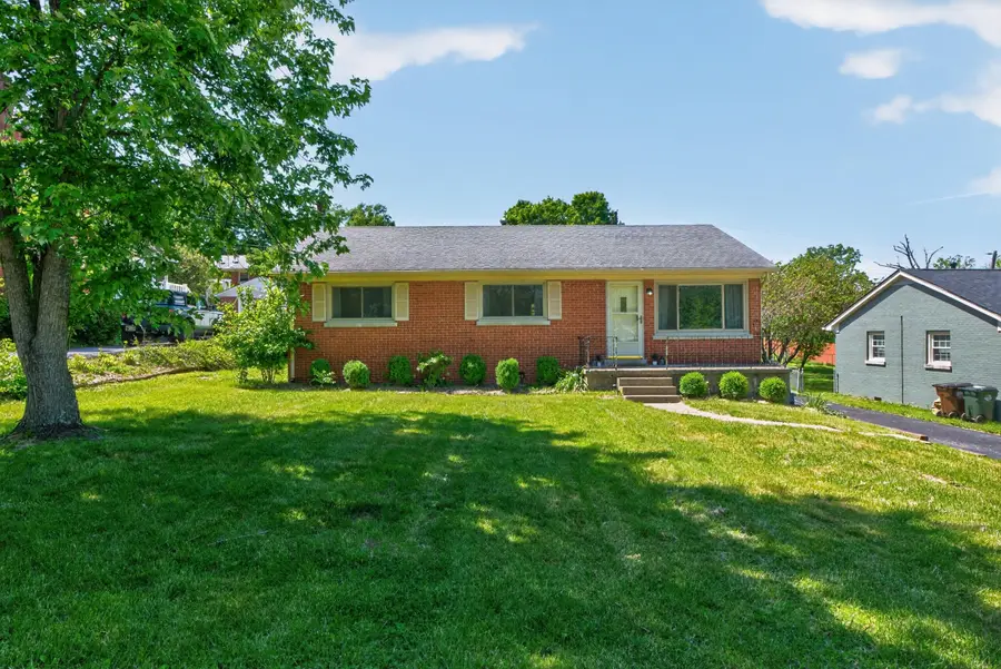 103 Richardson Street, Midway, KY 40347 - #2