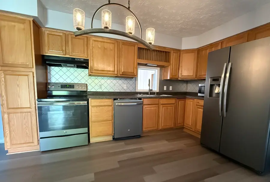 152 Roxanne Street, Clearfield, KY 40313 - #3