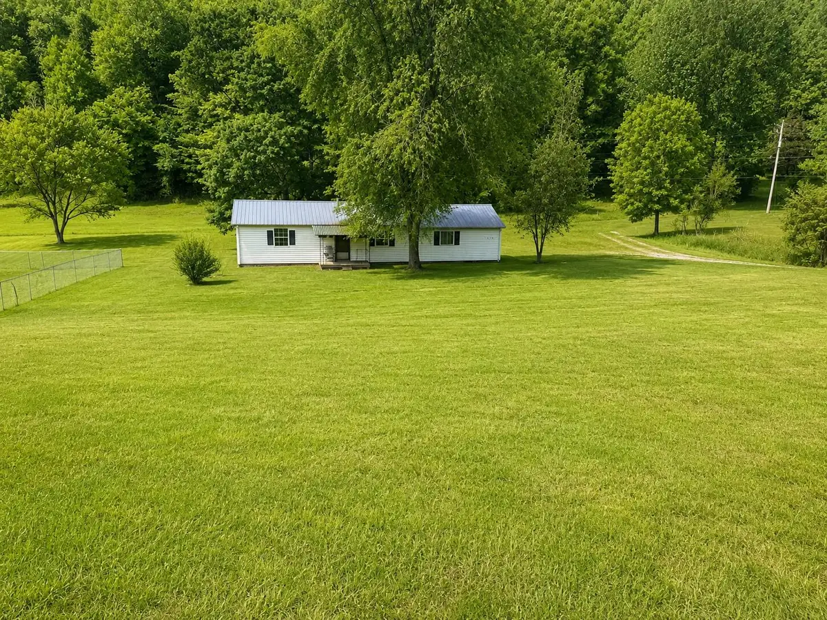 14479 Kentucky 11, Oneida, KY 40972 - #1