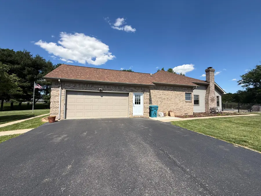 334 Adams Hill Drive, Richmond, KY 40475 - #3