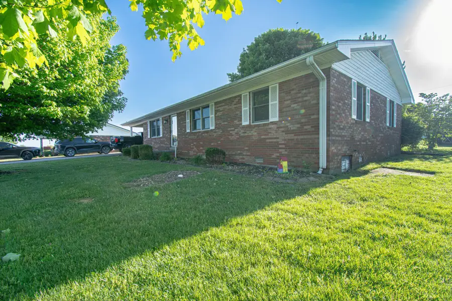 43 Ledan Street, Flemingsburg, KY 41041 - #2