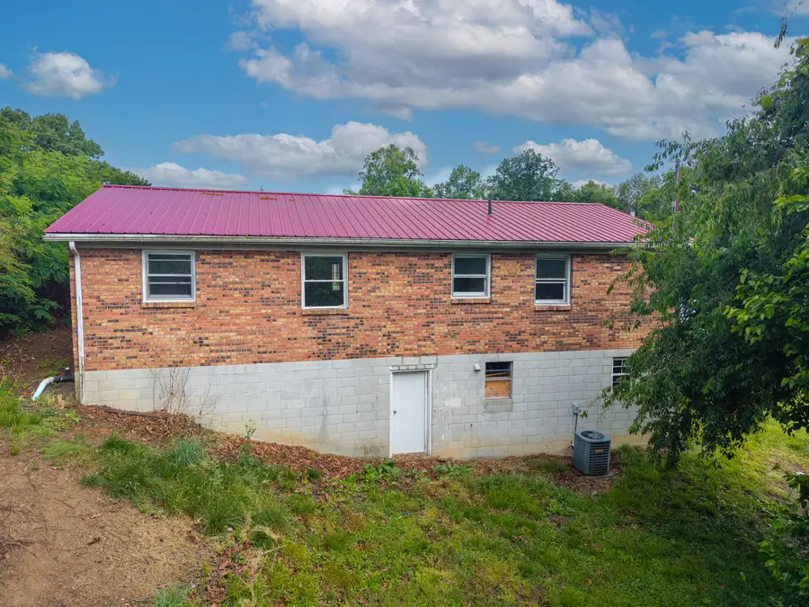 2122 State Highway 1651, Stearns, KY 42647 - #3