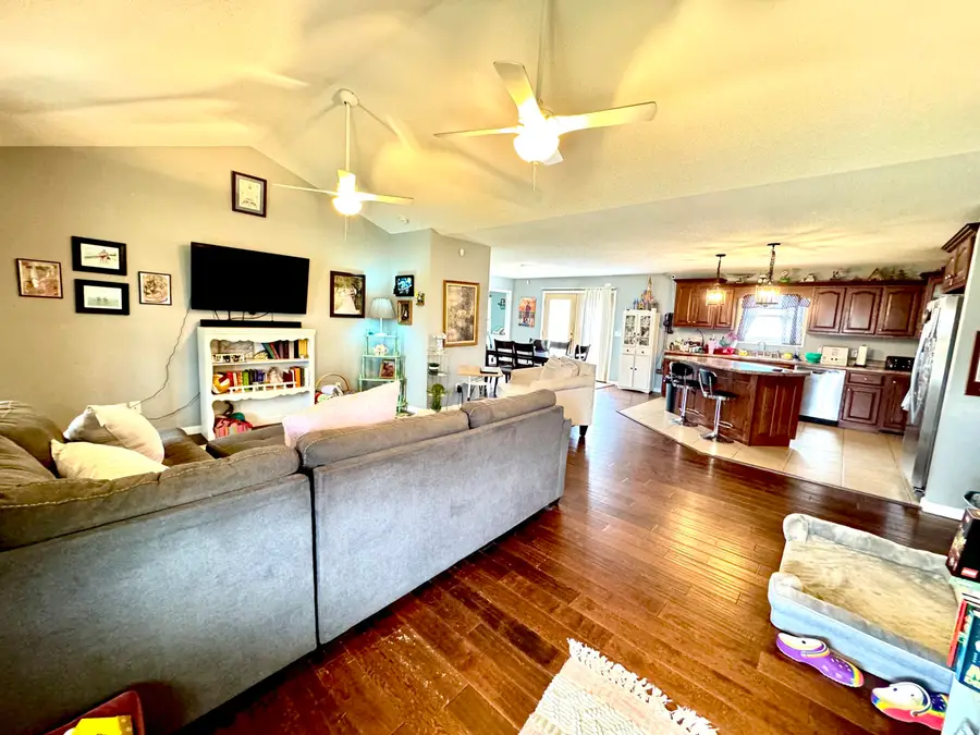 102 Beech Street, Barbourville, KY 40906 - #2