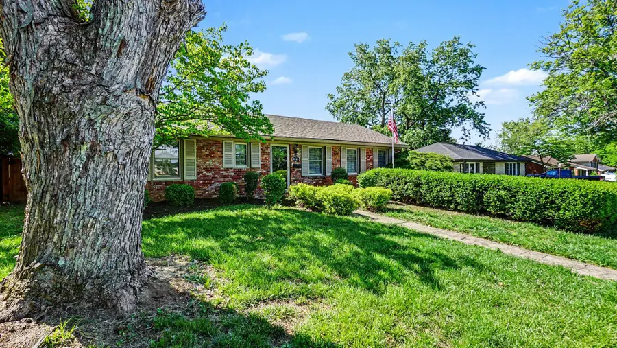 3040 Dartmouth Drive, Lexington, KY 40517 - #3
