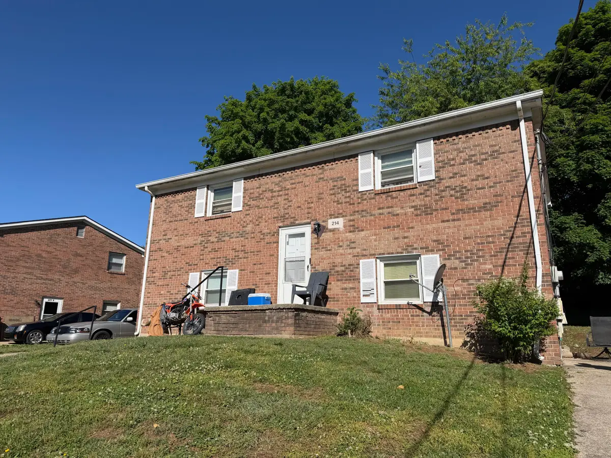 214 Valley Street, Richmond, KY 40475 - #1