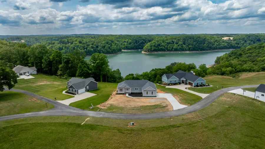 634 Beacon Street, Russell Springs, KY 42642 - #2